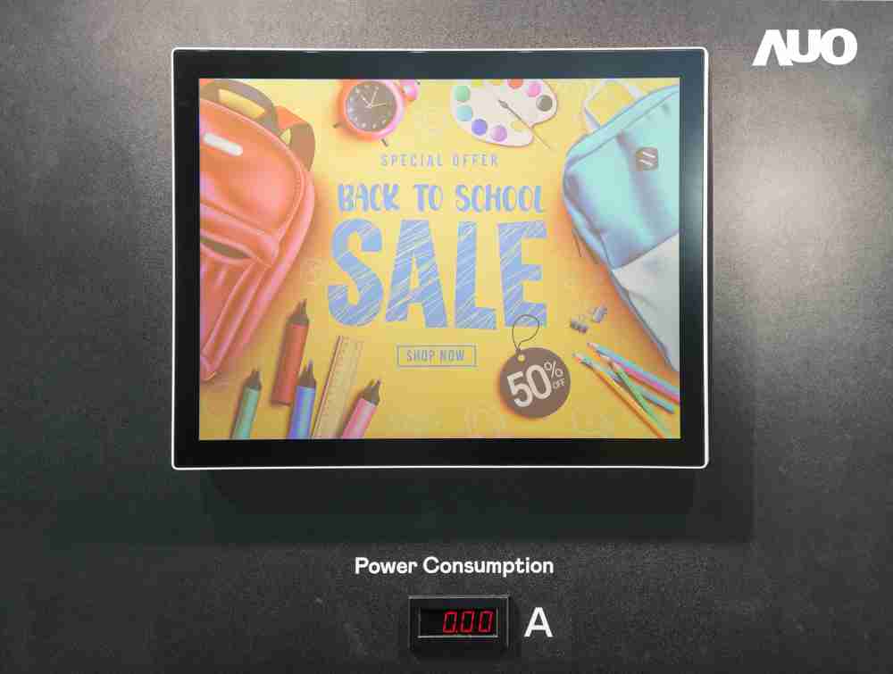 MG电玩展示胆固醇液晶超低耗能户外全彩显示器，，，ChLC（胆固醇液晶）以双稳态技术使静态显示零功耗，，具省电、、、高彩度、、环保的特性，，，，还整合软硬件系统解决方案，，，，可透过单一云端平台管理